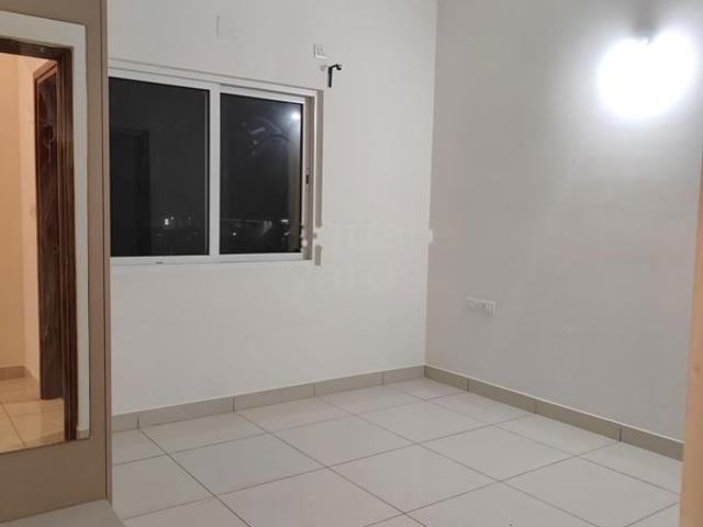 Rental | 3 BHK 1600 Sq.Ft. Apartment in Prestige Jindal City