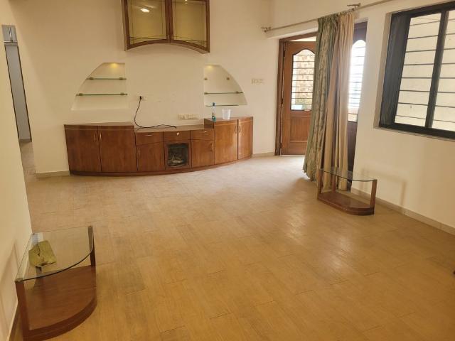 Rental | 3 BHK + 1600 Sq.Ft. Apartment in Rohan Garima Phase II