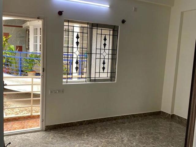 Rental | 3 BHK 1600 Sq.Ft. Apartment in RT Nagar