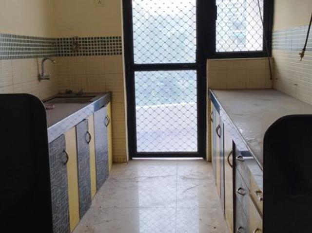 Rental | 3 BHK 1600 Sq.Ft. Apartment in Rutuparna Apartments