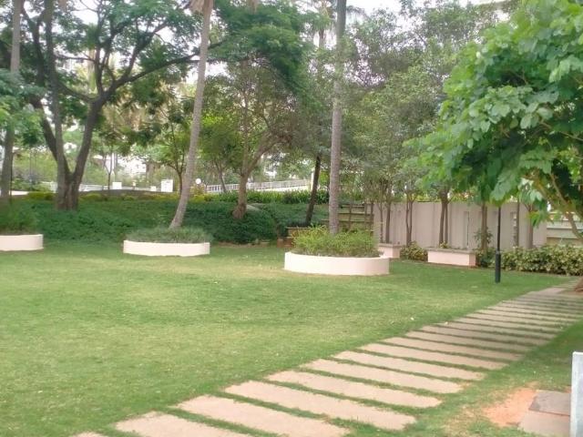 Rental | 3 BHK 1600 Sq.Ft. Apartment in Yeshwanthpur