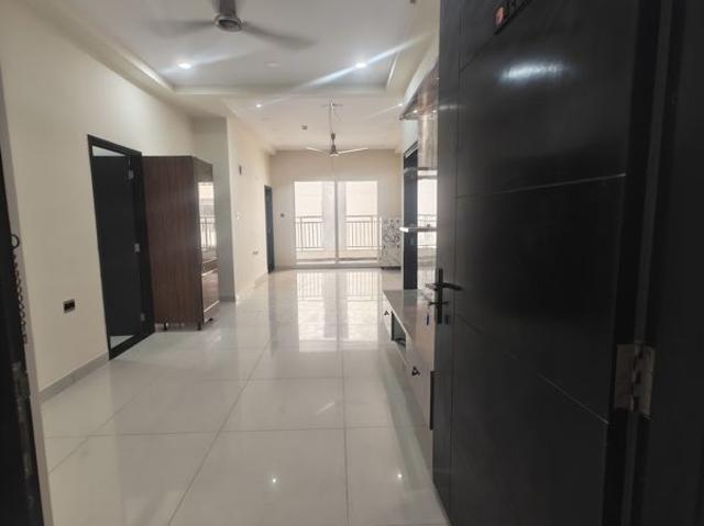 Rental | 3 BHK 1601 Sq.Ft. Apartment in Candeur Crescent