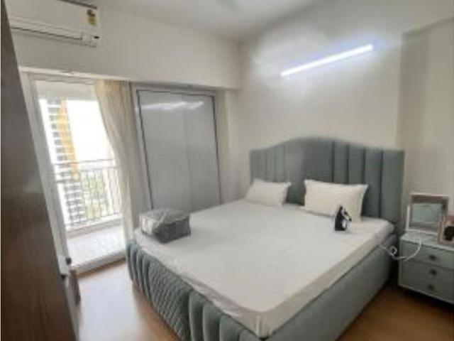 Rental | 3 BHK 1614 Sq.Ft. Apartment in Godrej Woods Plumeria