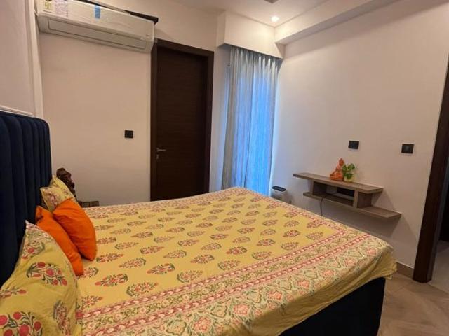 Rental | 3 BHK 1616 Sq.Ft. Apartment in Raj One Good Earth