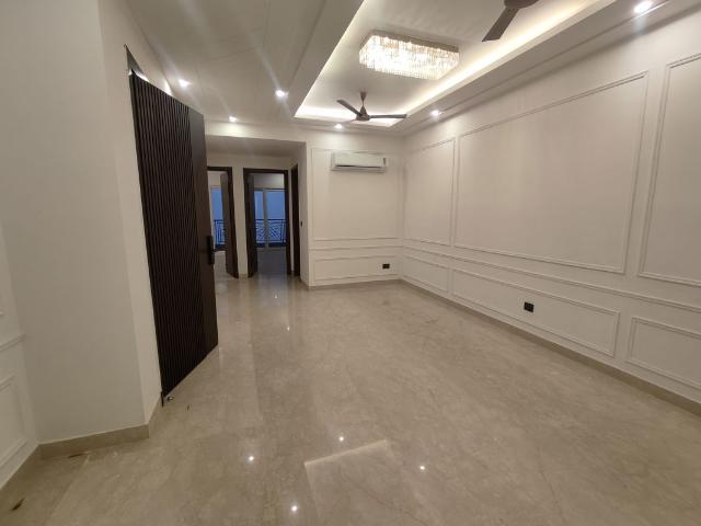 Rental | 3 BHK + 1616 Sq.Ft. Apartment in Raj One Good Earth