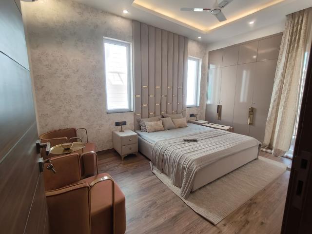 Rental | 3 BHK + 1616 Sq.Ft. Apartment in Raj One Good Earth