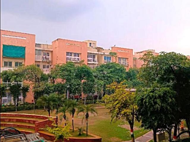 Rental | 3 BHK 1620 Sq.Ft. Apartment in BPTP Park Elite Floor II