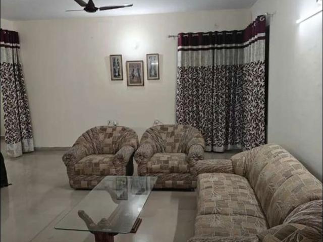 Rental | 3 BHK 1620 Sq.Ft. Apartment in Shagun Vatika Apartments