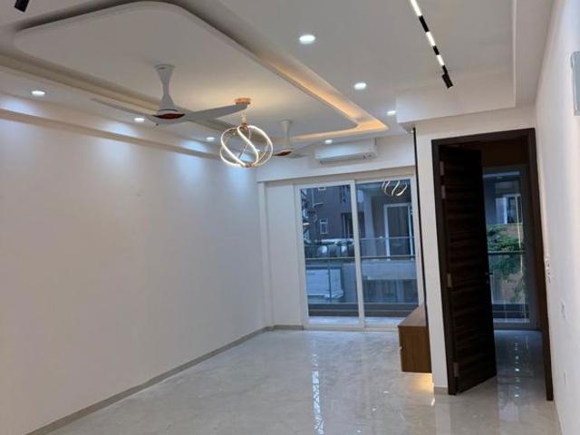 Rental | 3 BHK + 1630 Sq.Ft. Apartment in Smart World Orchard