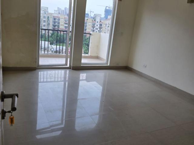 Rental | 3 BHK + 1749 Sq.Ft. Apartment in Vatika City