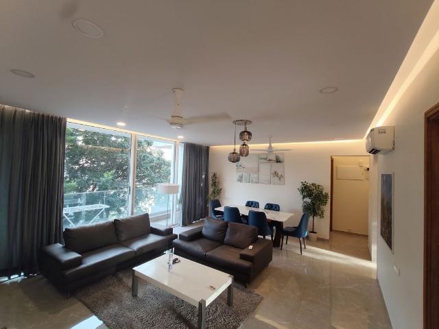 Rental | 3 BHK + 1750 Sq.Ft. Apartment in Andheri CHS