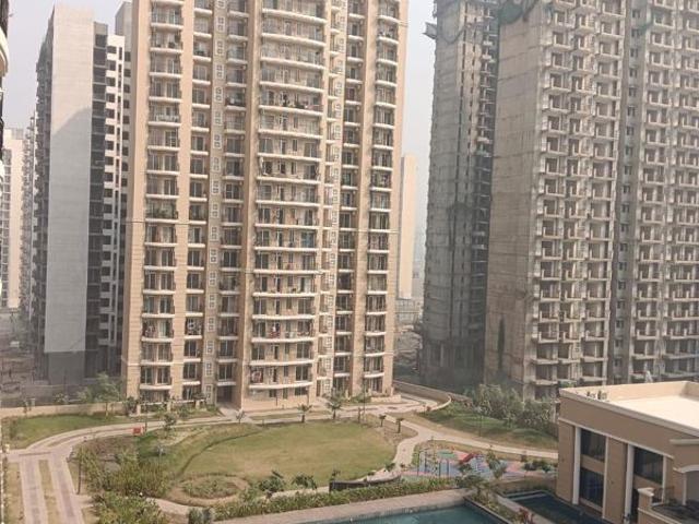 Rental | 3 BHK 1750 Sq.Ft. Apartment in ACE Parkway