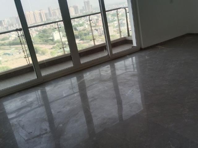 Rental | 3 BHK 1750 Sq.Ft. Apartment in Ace Starlit