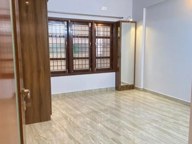Rental | 3 BHK + 1750 Sq.Ft. Apartment in Geetanjili Indira
