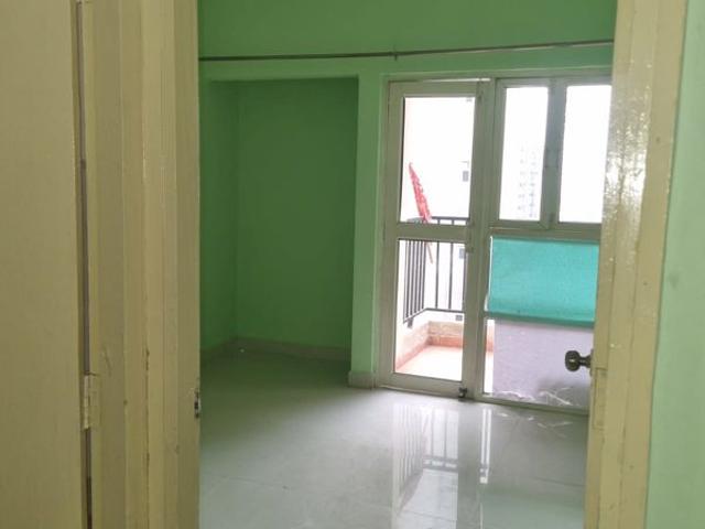 Rental | 3 BHK 1750 Sq.Ft. Apartment in GLS Crown Avenue