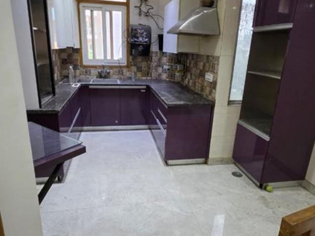 Rental | 3 BHK 1750 Sq.Ft. Apartment in Dwarka