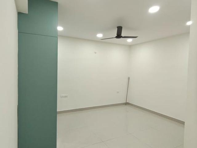 Rental | 3 BHK + 1750 Sq.Ft. Apartment in Kakatiya Hills