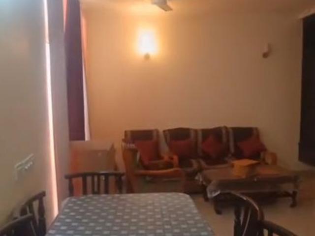 Rental | 3 BHK 1750 Sq.Ft. Apartment in Omaxe Waterscapes