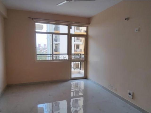 Rental | 3 BHK 1760 Sq.Ft. Apartment in Amar Shaheed Path