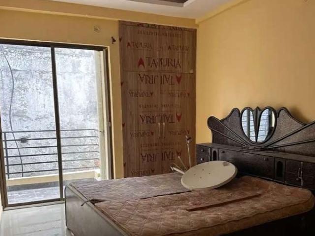 Rental | 3 BHK 1760 Sq.Ft. Apartment in Orchid Apartments The Mall Avenue
