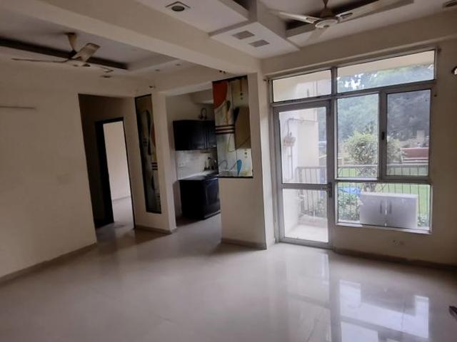 Rental | 3 BHK 1765 Sq.Ft. Apartment in Prateek Laurel
