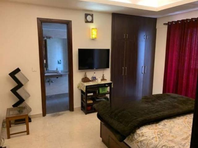 Rental | 3 BHK + 1770 Sq.Ft. Apartment in SAS Shalimar Grand