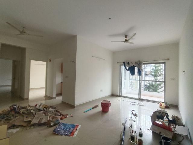 Rental | 3 BHK 1780 Sq.Ft. Apartment in Aakruthi Silverline