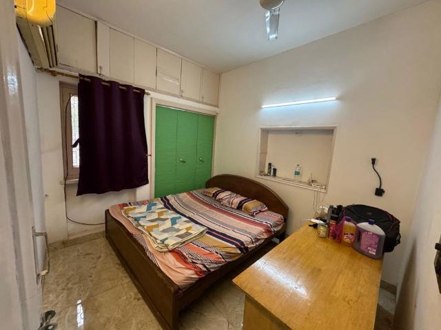 Rental | 3 BHK 1789 Sq.Ft. Apartment in Sector 33