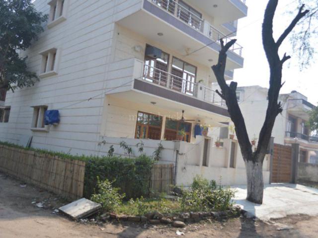 Rental | 3 BHK + 1789 Sq.Ft. Independent House in Sector 7