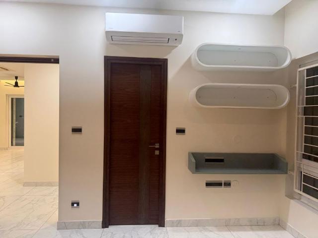 Rental | 3 BHK + 1793 Sq.Ft. Apartment in Brigade Citadel