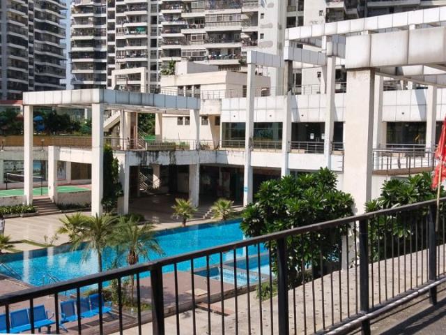 Rental | 3 BHK 1700 Sq.Ft. Apartment in Cosmos Golden Heights