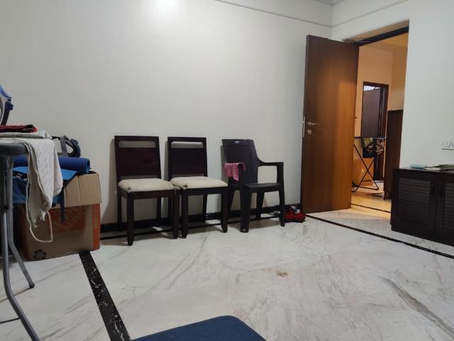 Rental | 3 BHK 1700 Sq.Ft. Apartment in Ahuja Adibaba