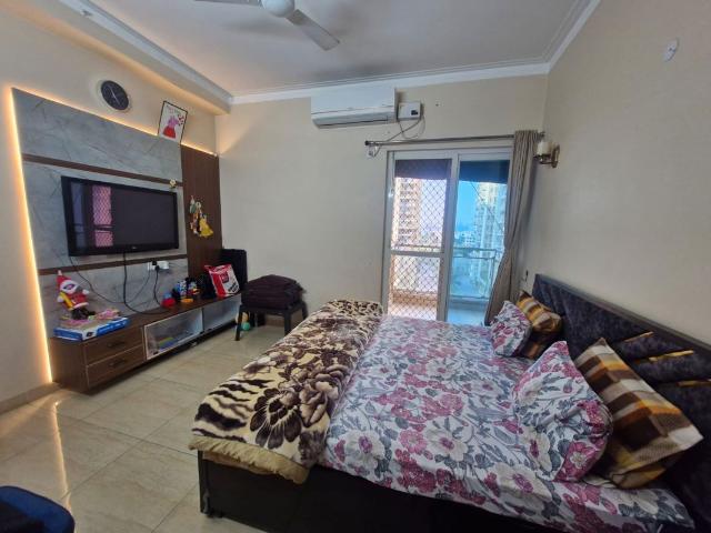 Rental | 3 BHK 1700 Sq.Ft. Apartment in Gaur Sportswood Arcade