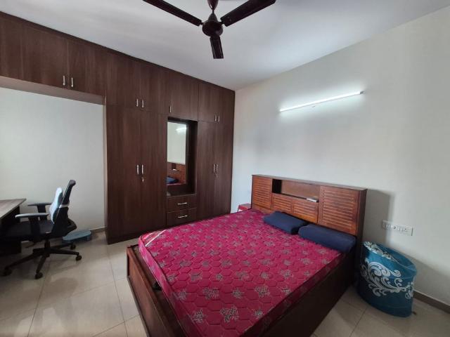 Rental | 3 BHK + 1700 Sq.Ft. Apartment in Koramangala