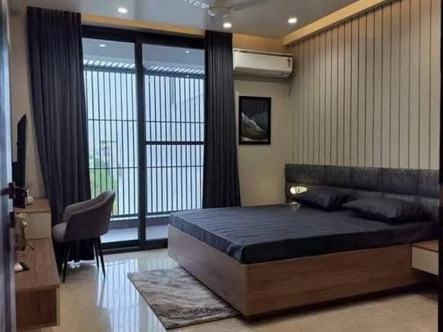 Rental | 3 BHK 1700 Sq.Ft. Apartment in Saket