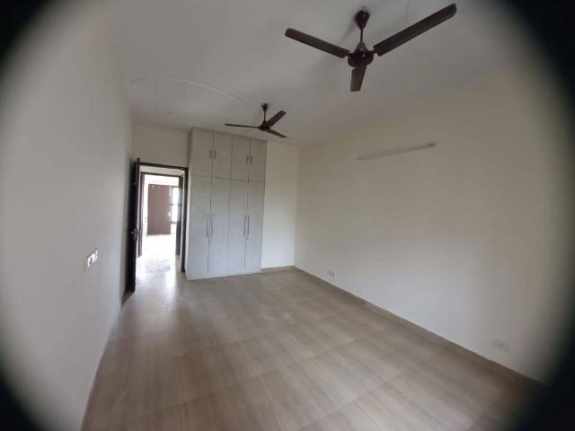 Rental | 3 BHK 1700 Sq.Ft. Apartment in Sector 46