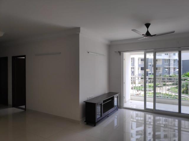 Rental | 3 BHK 1700 Sq.Ft. Apartment in Purva Palm Beach