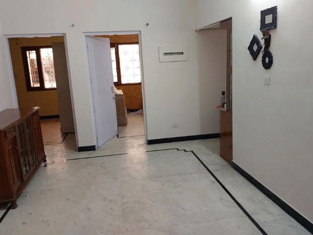 Rental | 3 BHK 1700 Sq.Ft. Apartment in Vasant Kunj