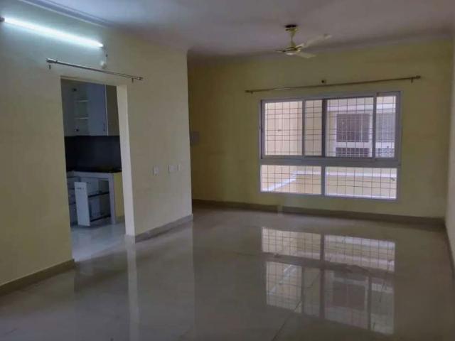 Rental | 3 BHK 1702 Sq.Ft. Apartment in Hazratganj
