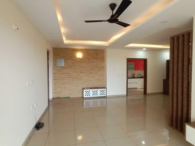 Rental | 3 BHK 1705 Sq.Ft. Apartment in Prestige Royale Gardens