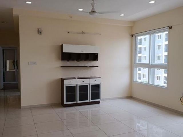 Rental | 3 BHK 1711 Sq.Ft. Apartment in Godrej Aqua