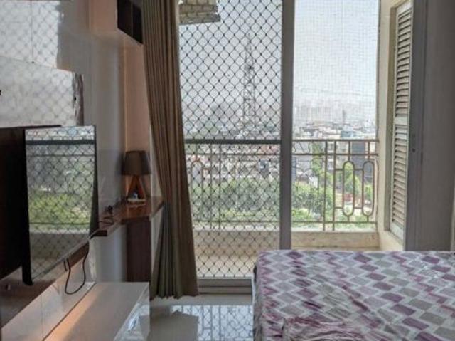 Rental | 3 BHK + 1730 Sq.Ft. Apartment in Mahagun Mirabella