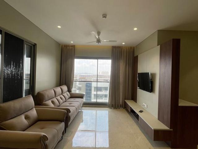 Rental | 3 BHK + 1730 Sq.Ft. Apartment in Mandarin 33 West Avenue