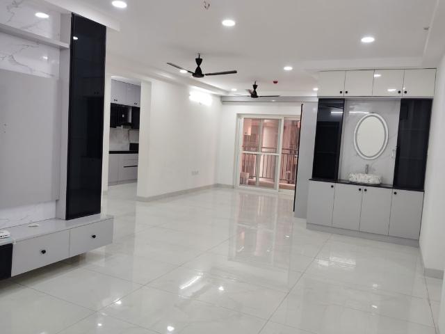 Rental | 3 BHK + 1840 Sq.Ft. Apartment in Poulomi Avante