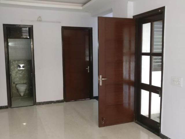 Rental | 3 BHK + 1841 Sq.Ft. Independent House in Sector 4