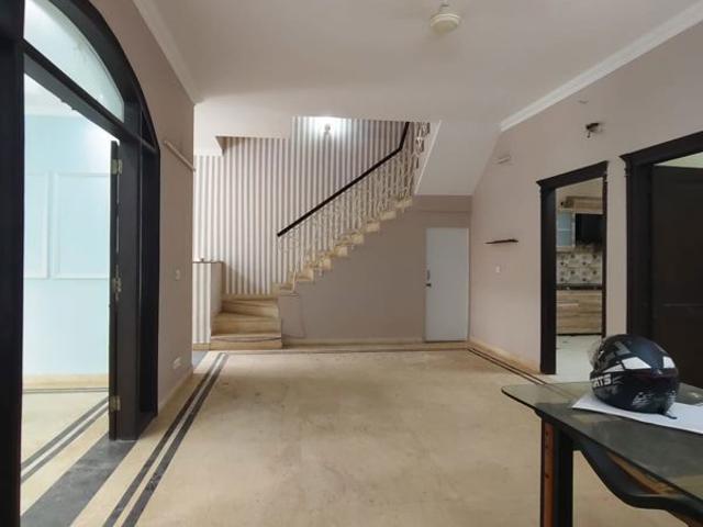 Rental | 3 BHK + 1850 Sq.Ft. Apartment in AWHO Brahmaputra Apartments