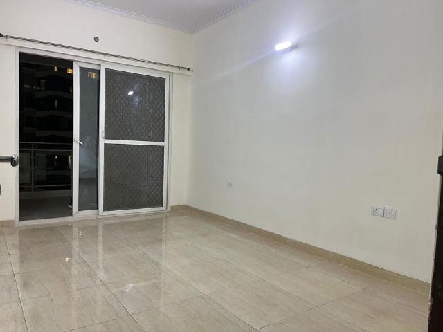 Rental | 3 BHK 1850 Sq.Ft. Apartment in Gaur Sportswood
