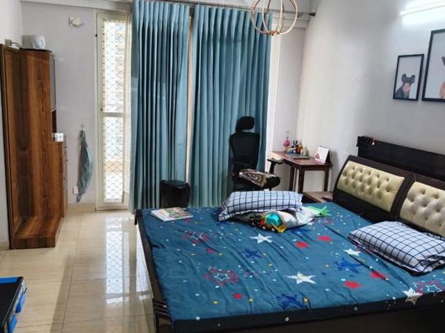 Rental | 3 BHK 1850 Sq.Ft. Apartment in Gaur Sportswood