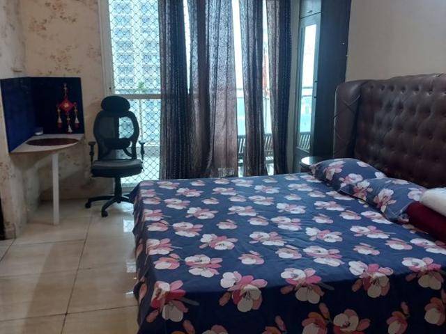 Rental | 3 BHK + 1850 Sq.Ft. Apartment in Gaur Sportswood