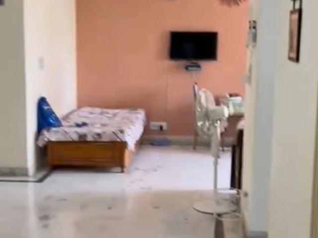 Rental | 3 BHK 1850 Sq.Ft. Apartment in Doordarshan Apartment